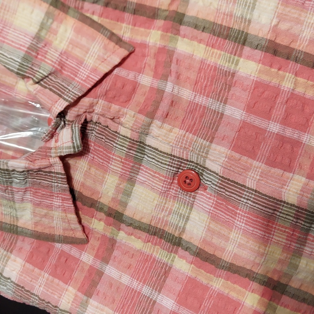 Blair button down shirt with extra button size M (InvW077) - Picture 4 of 4